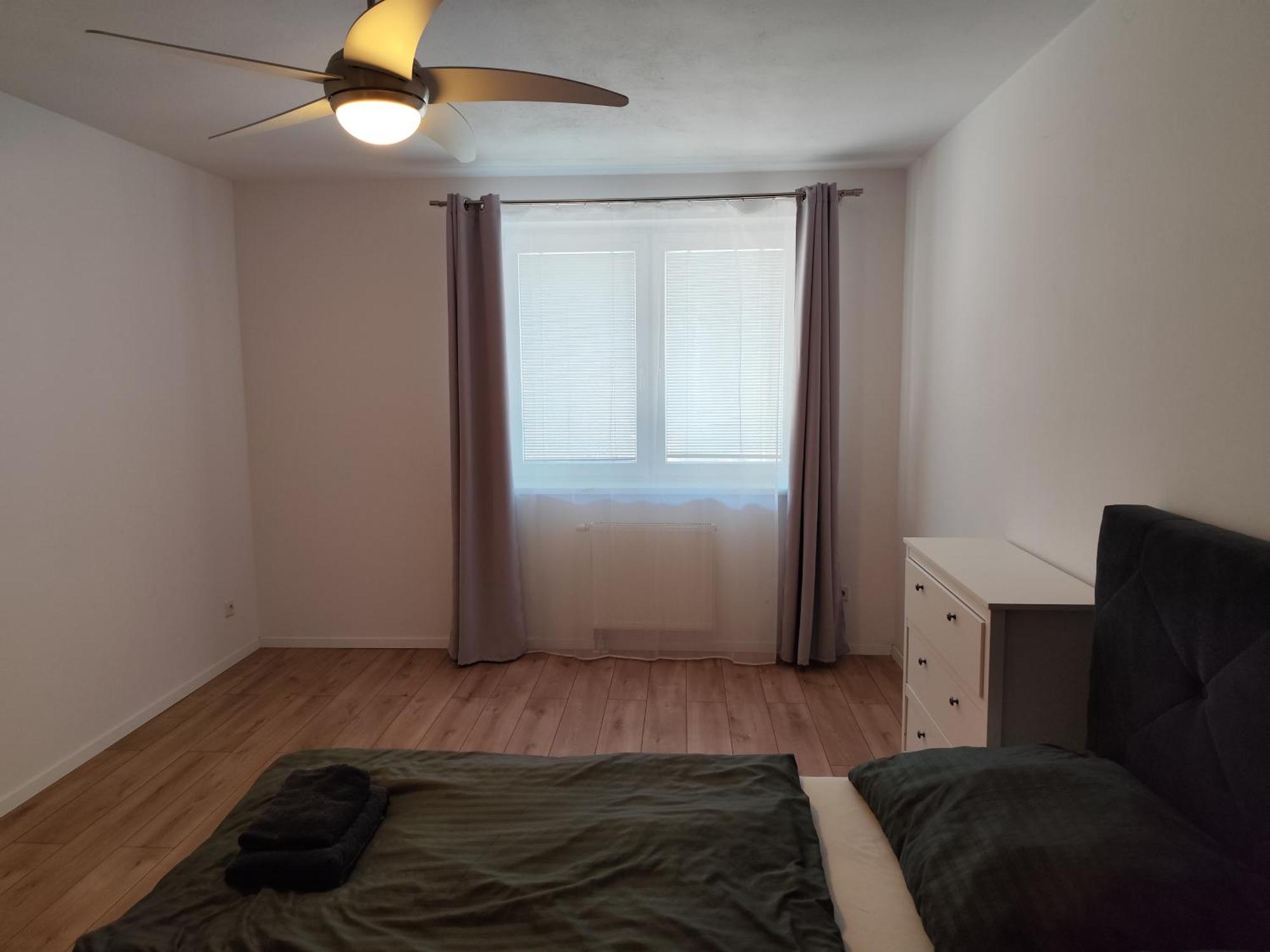 2 Room Apartment, Near Oc Galeria, Petrzalka Bratislava Exterior foto