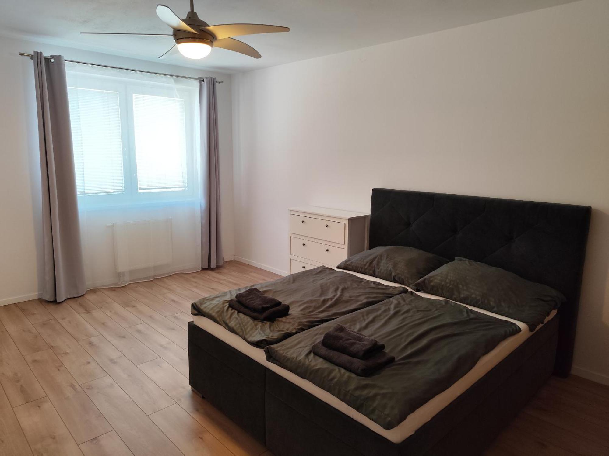 2 Room Apartment, Near Oc Galeria, Petrzalka Bratislava Exterior foto